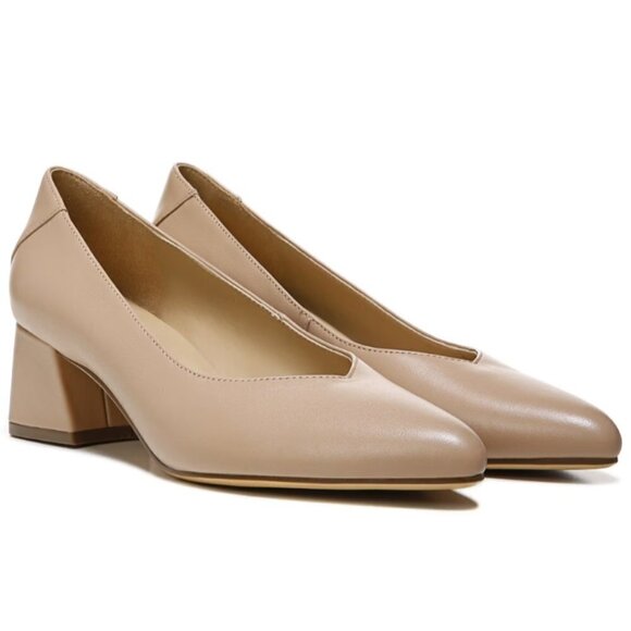 Naturalizer Malynn Womens Leather Pointed Toe Pumps (WIDE) - Picture 1 of 12